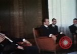 Standbild USA Präsident Richard Nixon Bukarest Rumänien, 1969, aus Sekunde 18 historischem Filmmaterial Videoclip 65675036411
