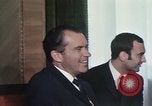 Standbild USA Präsident Richard Nixon Bukarest Rumänien, 1969, aus Sekunde 23 historischem Filmmaterial Videoclip 65675036411