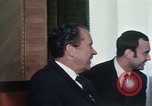 Standbild USA Präsident Richard Nixon Bukarest Rumänien, 1969, aus Sekunde 24 historischem Filmmaterial Videoclip 65675036411
