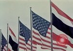 Standbild USA Präsident Richard Nixon Thailand, 1969, aus Sekunde 13 historischem Filmmaterial Videoclip 65675036419