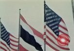Standbild USA Präsident Richard Nixon Thailand, 1969, aus Sekunde 23 historischem Filmmaterial Videoclip 65675036419