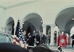 Standbild USA Präsident Richard Nixon Thailand, 1969, aus Sekunde 56 historischem Filmmaterial Videoclip 65675036419