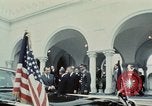 Standbild USA Präsident Richard Nixon Thailand, 1969, aus Sekunde 59 historischem Filmmaterial Videoclip 65675036419