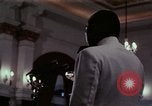 Standbild USA Präsident Richard Nixon Thailand, 1969, aus Sekunde 17 historischem Filmmaterial Videoclip 65675036420