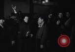 Image les travailleurs en grève à Fisher usine de corps Flint Michigan USA, 1937, de la seconde 29 séquences d'archives historiques vidéo 65675036423