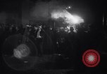 Image les travailleurs en grève à Fisher usine de corps Flint Michigan USA, 1937, de la seconde 32 séquences d'archives historiques vidéo 65675036423