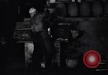 Standbild US-Regierung Gold Bars bei uns Minze Philadelphia Pennsylvania USA, 1937, aus Sekunde 12 historischem Filmmaterial Videoclip 65675036425