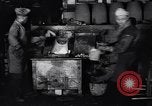 Standbild US-Regierung Gold Bars bei uns Minze Philadelphia Pennsylvania USA, 1937, aus Sekunde 15 historischem Filmmaterial Videoclip 65675036425