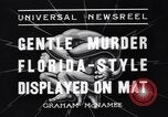 Standbild Vintage wrestling 1930s Florida United States USA, 1937, aus Sekunde 6 historischem Filmmaterial Videoclip 65675036427