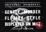 Standbild Vintage wrestling 1930s Florida United States USA, 1937, aus Sekunde 8 historischem Filmmaterial Videoclip 65675036427
