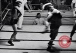 Standbild Vintage wrestling 1930s Florida United States USA, 1937, aus Sekunde 17 historischem Filmmaterial Videoclip 65675036427