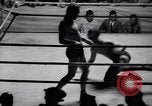 Standbild Vintage wrestling 1930s Florida United States USA, 1937, aus Sekunde 33 historischem Filmmaterial Videoclip 65675036427