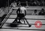 Standbild Vintage wrestling 1930s Florida United States USA, 1937, aus Sekunde 43 historischem Filmmaterial Videoclip 65675036427