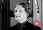 Standbild Casting der Regierung Gold in Barren Philadelphia Pennsylvania USA, 1937, aus Sekunde 10 historischem Filmmaterial Videoclip 65675036430