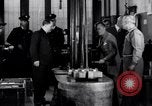 Standbild Casting der Regierung Gold in Barren Philadelphia Pennsylvania USA, 1937, aus Sekunde 26 historischem Filmmaterial Videoclip 65675036430