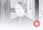 Standbild Casting der Regierung Gold in Barren Philadelphia Pennsylvania USA, 1937, aus Sekunde 49 historischem Filmmaterial Videoclip 65675036430