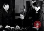 Standbild Casting der Regierung Gold in Barren Philadelphia Pennsylvania USA, 1937, aus Sekunde 59 historischem Filmmaterial Videoclip 65675036430