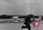 Image la formation dans l'armée des États-Unis United States USA, 1942, de la seconde 29 séquences d'archives historiques vidéo 65675036438