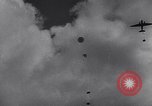 Image la formation dans l'armée des États-Unis United States USA, 1942, de la seconde 55 séquences d'archives historiques vidéo 65675036438