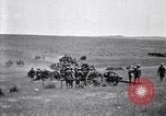 Immagine di Stati Uniti Esercito cavalleria e unità di artiglieria sulle manovre in Marfa Texas Marfa Texas USA, 1923, secondo 62 filmato di repertorio 65675036446