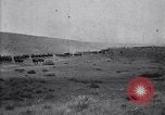 Immagine di Stati Uniti Esercito di unità di cavalleria ritorno alla base dopo le manovre in Marfa Texas Marfa Texas USA, 1923, secondo 10 filmato di repertorio 65675036448