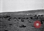 Immagine di Stati Uniti Esercito di unità di cavalleria ritorno alla base dopo le manovre in Marfa Texas Marfa Texas USA, 1923, secondo 57 filmato di repertorio 65675036448