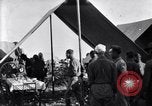 Image US Army 1re Division de cavalerie manger à l'agent des officiers du champ mes Marfa Texas USA, 1923, de la seconde 9 séquences d'archives historiques vidéo 65675036449