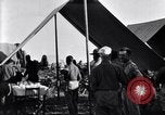 Image US Army 1re Division de cavalerie manger à l'agent des officiers du champ mes Marfa Texas USA, 1923, de la seconde 14 séquences d'archives historiques vidéo 65675036449