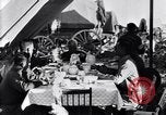 Image US Army 1re Division de cavalerie manger à l'agent des officiers du champ mes Marfa Texas USA, 1923, de la seconde 39 séquences d'archives historiques vidéo 65675036449