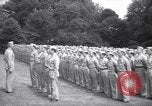 Immagine di Party in giardino per soldati statunitensi Washington DC USA, 1942, secondo 1 filmato di repertorio 65675036462