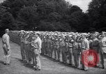 Immagine di Party in giardino per soldati statunitensi Washington DC USA, 1942, secondo 6 filmato di repertorio 65675036462