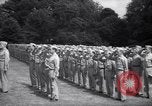 Immagine di Party in giardino per soldati statunitensi Washington DC USA, 1942, secondo 9 filmato di repertorio 65675036462