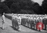 Immagine di Party in giardino per soldati statunitensi Washington DC USA, 1942, secondo 17 filmato di repertorio 65675036462