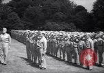 Immagine di Party in giardino per soldati statunitensi Washington DC USA, 1942, secondo 19 filmato di repertorio 65675036462