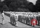 Immagine di Party in giardino per soldati statunitensi Washington DC USA, 1942, secondo 25 filmato di repertorio 65675036462