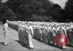 Immagine di Party in giardino per soldati statunitensi Washington DC USA, 1942, secondo 27 filmato di repertorio 65675036462