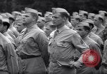 Immagine di Party in giardino per soldati statunitensi Washington DC USA, 1942, secondo 32 filmato di repertorio 65675036462