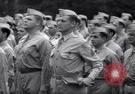 Immagine di Party in giardino per soldati statunitensi Washington DC USA, 1942, secondo 37 filmato di repertorio 65675036462