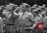 Immagine di Party in giardino per soldati statunitensi Washington DC USA, 1942, secondo 39 filmato di repertorio 65675036462