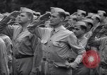 Immagine di Party in giardino per soldati statunitensi Washington DC USA, 1942, secondo 40 filmato di repertorio 65675036462