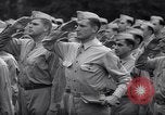 Immagine di Party in giardino per soldati statunitensi Washington DC USA, 1942, secondo 41 filmato di repertorio 65675036462