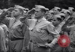 Immagine di Party in giardino per soldati statunitensi Washington DC USA, 1942, secondo 42 filmato di repertorio 65675036462