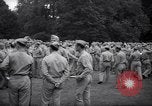 Immagine di Party in giardino per soldati statunitensi Washington DC USA, 1942, secondo 56 filmato di repertorio 65675036462