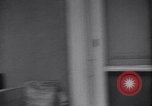 Standbild Springwood Veranda Hyde Park New York USA, 1936, aus Sekunde 16 historischem Filmmaterial Videoclip 65675036473