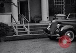 Standbild Springwood Veranda Hyde Park New York USA, 1936, aus Sekunde 18 historischem Filmmaterial Videoclip 65675036473