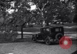 Standbild Springwood Veranda Hyde Park New York USA, 1936, aus Sekunde 37 historischem Filmmaterial Videoclip 65675036473
