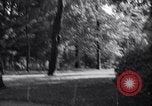 Standbild Springwood Veranda Hyde Park New York USA, 1936, aus Sekunde 42 historischem Filmmaterial Videoclip 65675036473