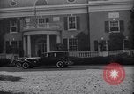 Standbild Springwood Veranda Hyde Park New York USA, 1936, aus Sekunde 62 historischem Filmmaterial Videoclip 65675036473