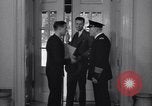 Standbild drücken Sie am Weißen Haus West Wing Washington DC USA, 1937, aus Sekunde 32 historischem Filmmaterial Videoclip 65675036474