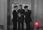 Standbild drücken Sie am Weißen Haus West Wing Washington DC USA, 1937, aus Sekunde 36 historischem Filmmaterial Videoclip 65675036474